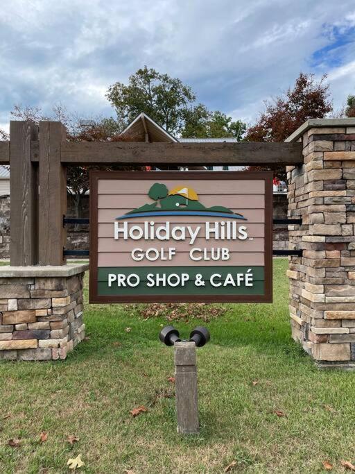 Penthouse Suite At Holiday Hills Book Today Branson Exterior photo